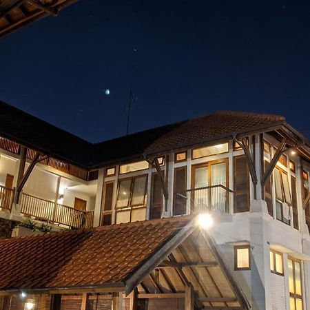 Villa Damar Boutique Hotel Bandung Exteriér fotografie